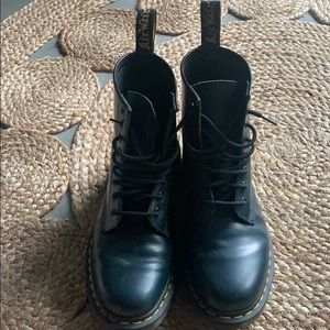 Doc Marten Boots - Women’s size 12. Like new!